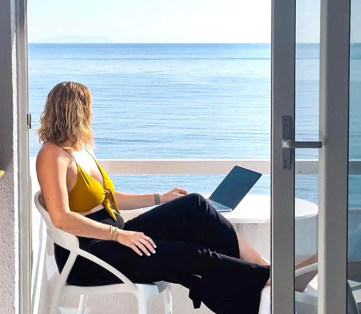 Geo & Art Boutique Hotel Himara Himare