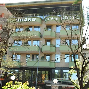 Grand & 4*, Tirana Albania